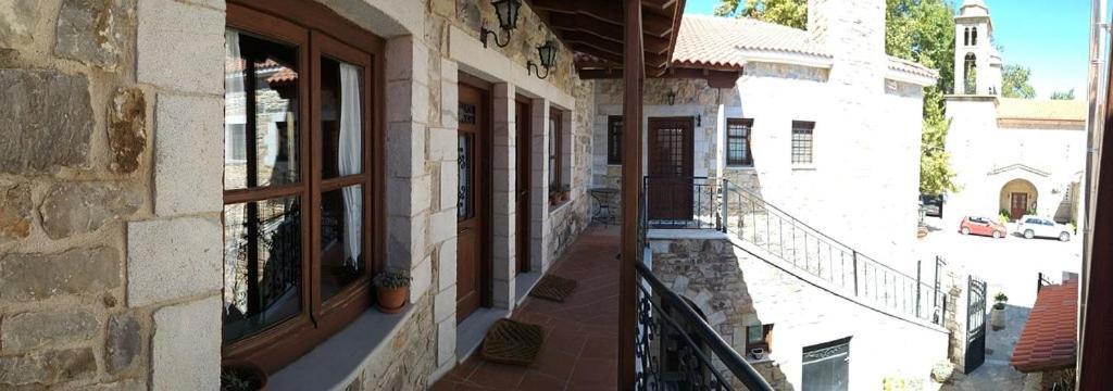 فندق Ξενωνασ Σελινουντα Kosmás المظهر الخارجي الصورة