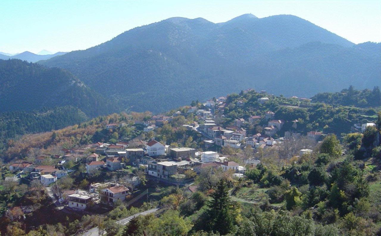 فندق Ξενωνασ Σελινουντα Kosmás المظهر الخارجي الصورة